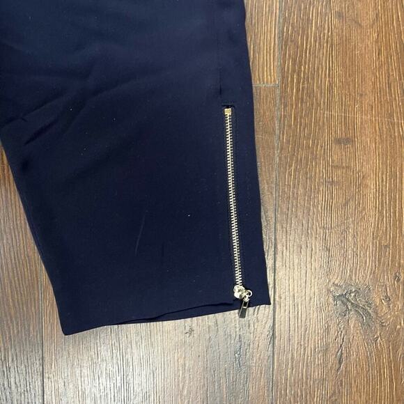 🆕 Chicos Zipper Hem Ankle pull on match back woven ankle pant SZ 2/12 - Picture 7 of 8